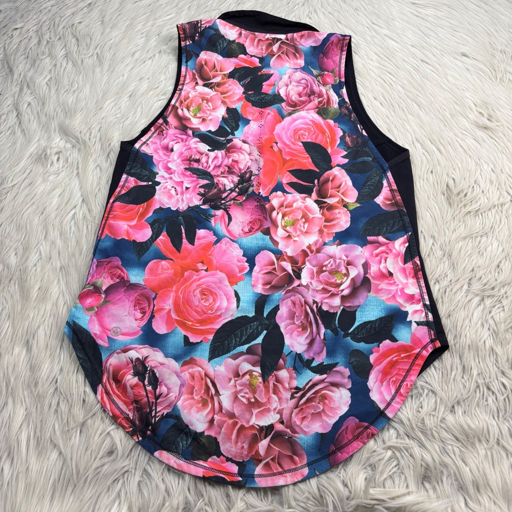 Lululemon Women's S 6 Hot Hitter Sleeveless Polo II Black / Secret Garden Floral